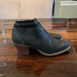 Twisted X black heeled ankle boots